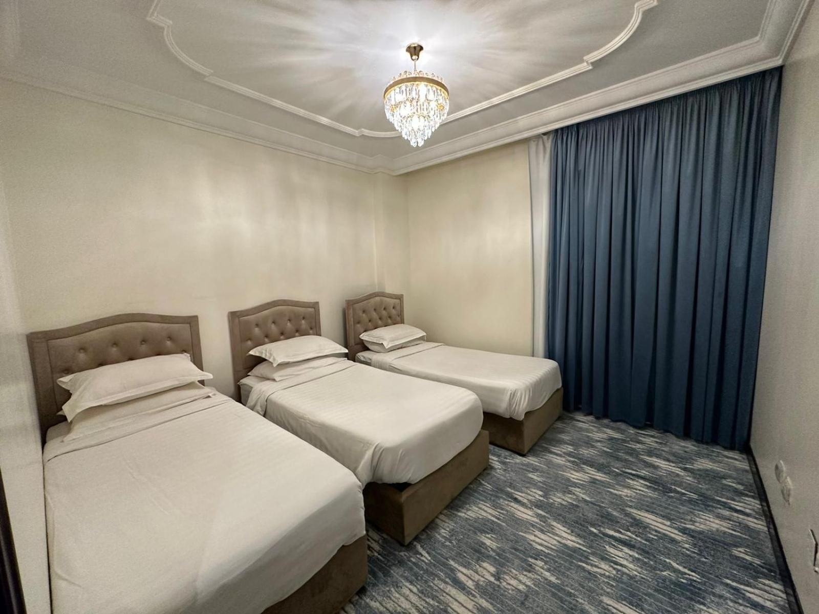 Zad Al Eman Suites Hotels Medina Bilik gambar