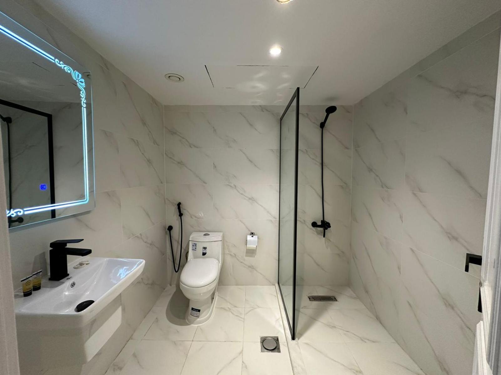 Zad Al Eman Suites Hotels Medina Bilik gambar