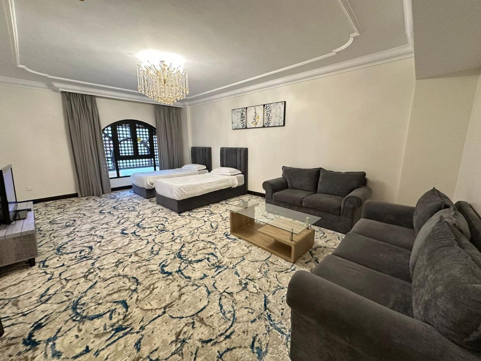 Zad Al Eman Suites Hotels Medina Bilik gambar